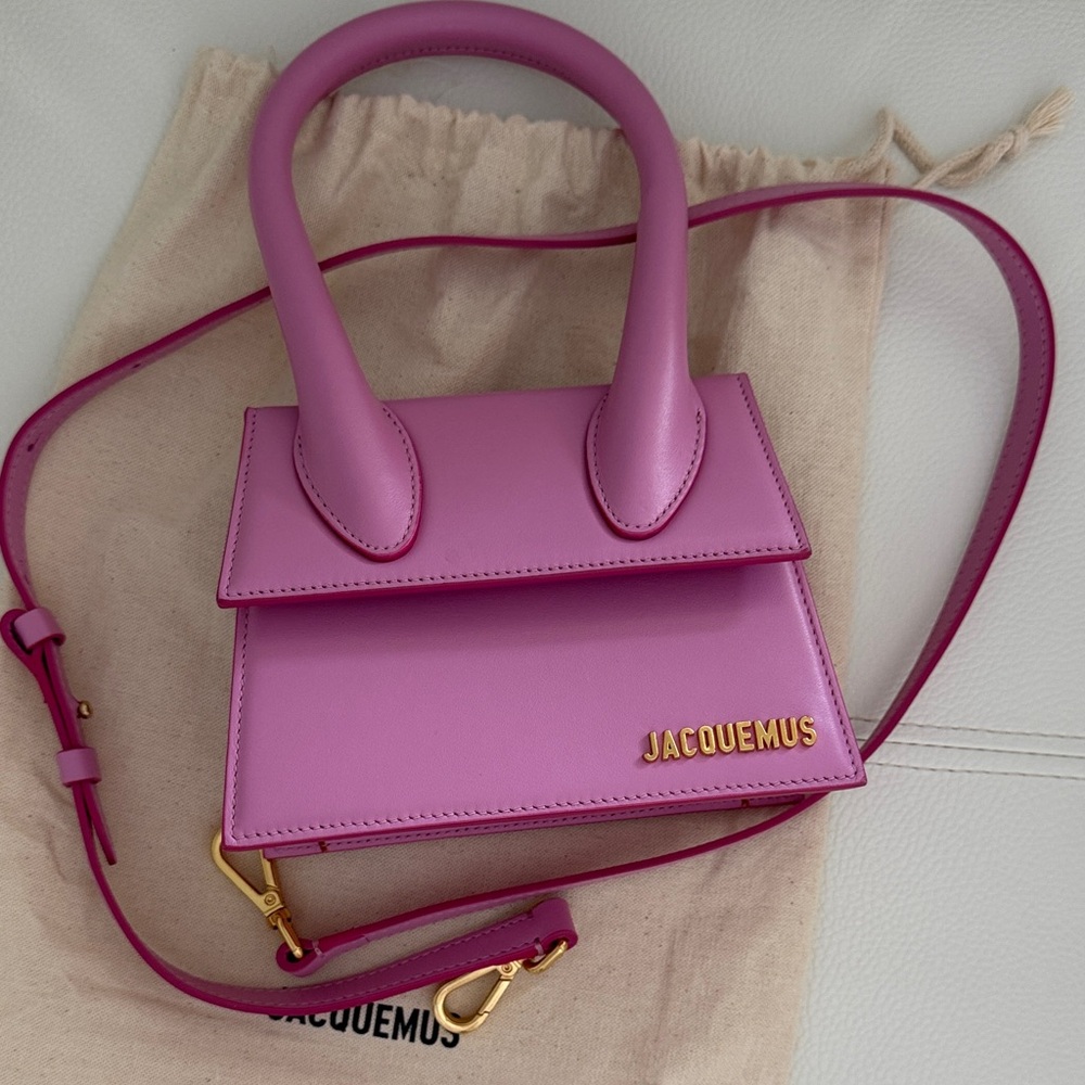 Jacquemus Le Chiquito Moyen Top Handle Bag